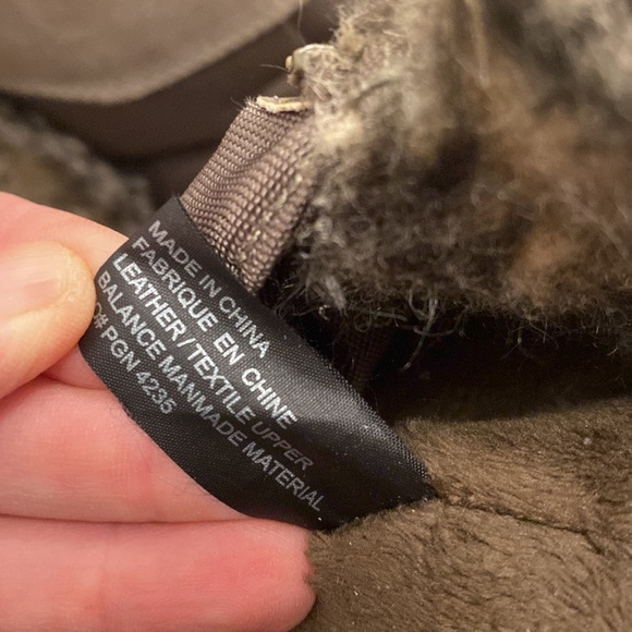 Cougar fur lined leather snow boots - Picture 9 of 9